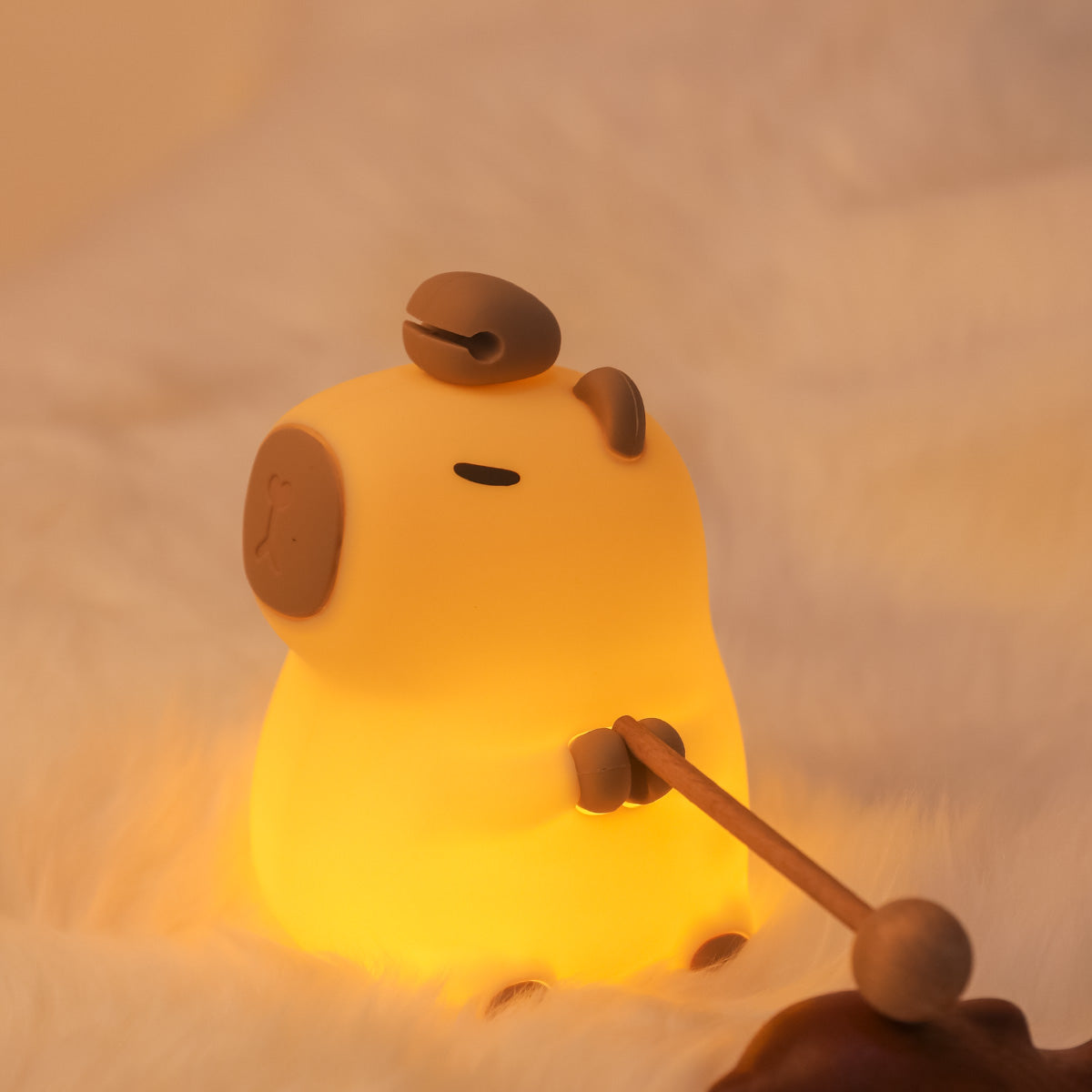 Huggwaii Flower Capybara Squishy Silicone Night Light - Perfect Gift for Kids and Girls
